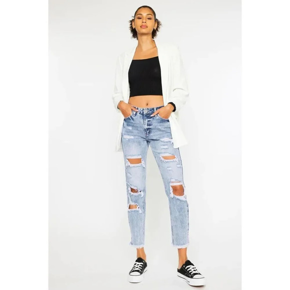 NWT Kancan Collie Super High Rise Distressed Frayed Hem Mom Jeans Size 7/27 - Picture 1 of 16